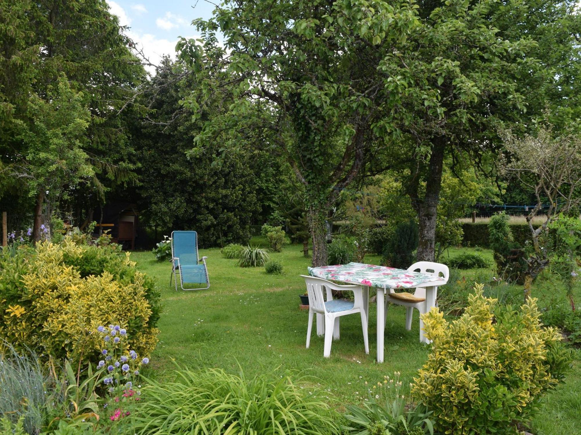 Charme Et Authenticite En Foret Maine Normandie : Demeure Renovee Avec Jardin, Ideale Pour Sejour Detente - Fr-1-410-186 Crissé Kültér fotó